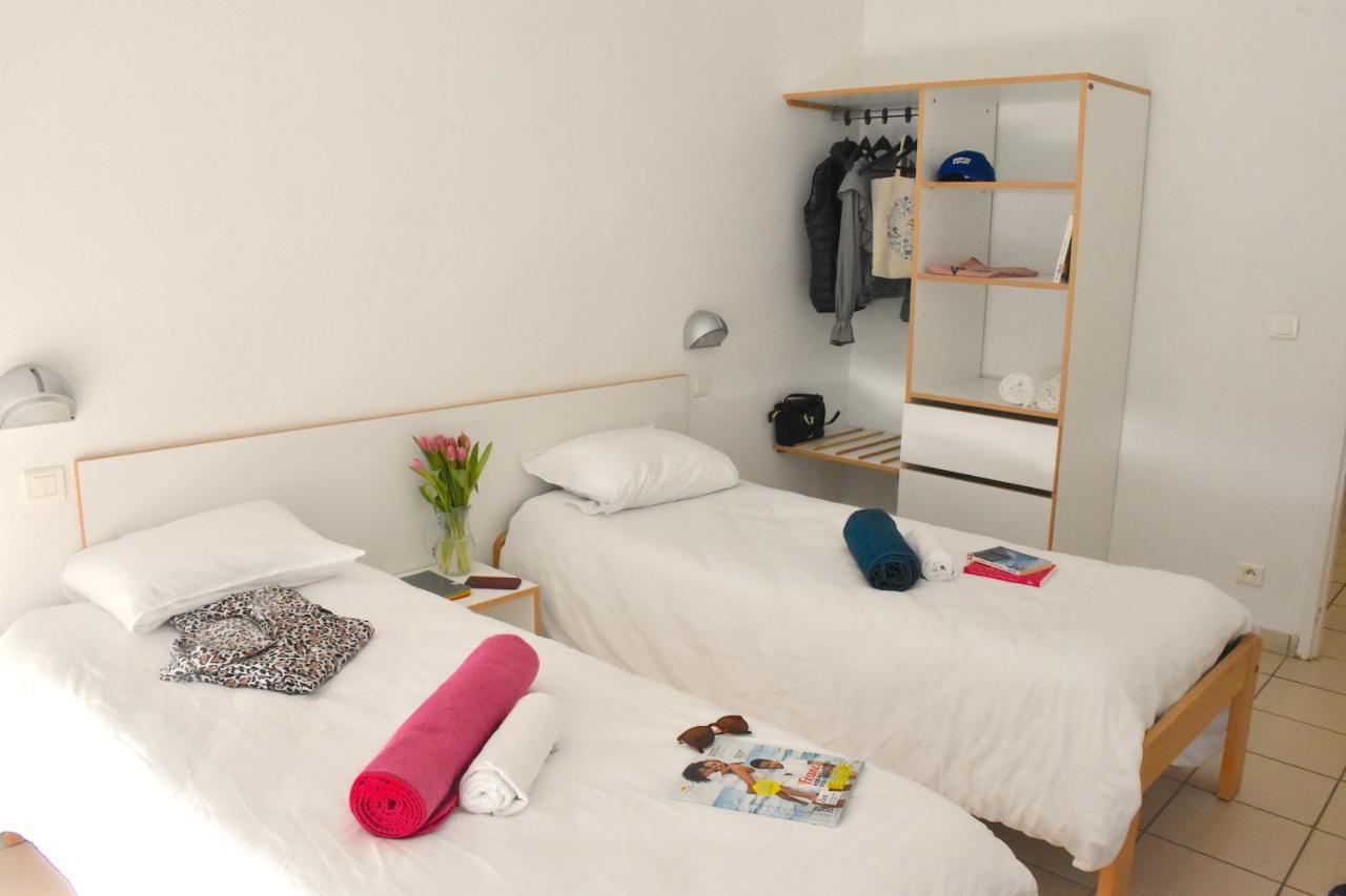 Ulvf Les Romarins Aparthotel Fleury  Ngoại thất bức ảnh